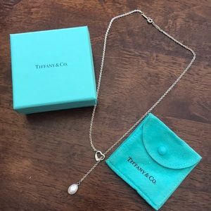 Tiffany & Co. Elsa Perreti pearl open heart lariat